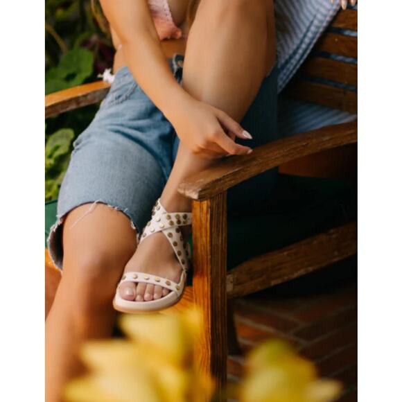 ShuShop Womens sz 8 Cecily Bone Studded Sandal New in Box Wrap Ankle - Picture 1 of 9